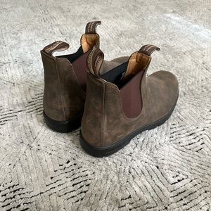 Blundstone Boots size 12 Men's